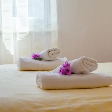 アパート Simic ミルナ